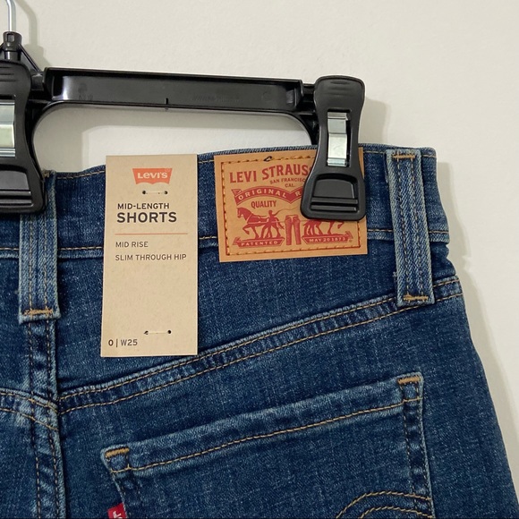 LEVI'S Sculpt Hypersoft Original Style Mid Length Denim Stretch Jean Shorts - Picture 9 of 12